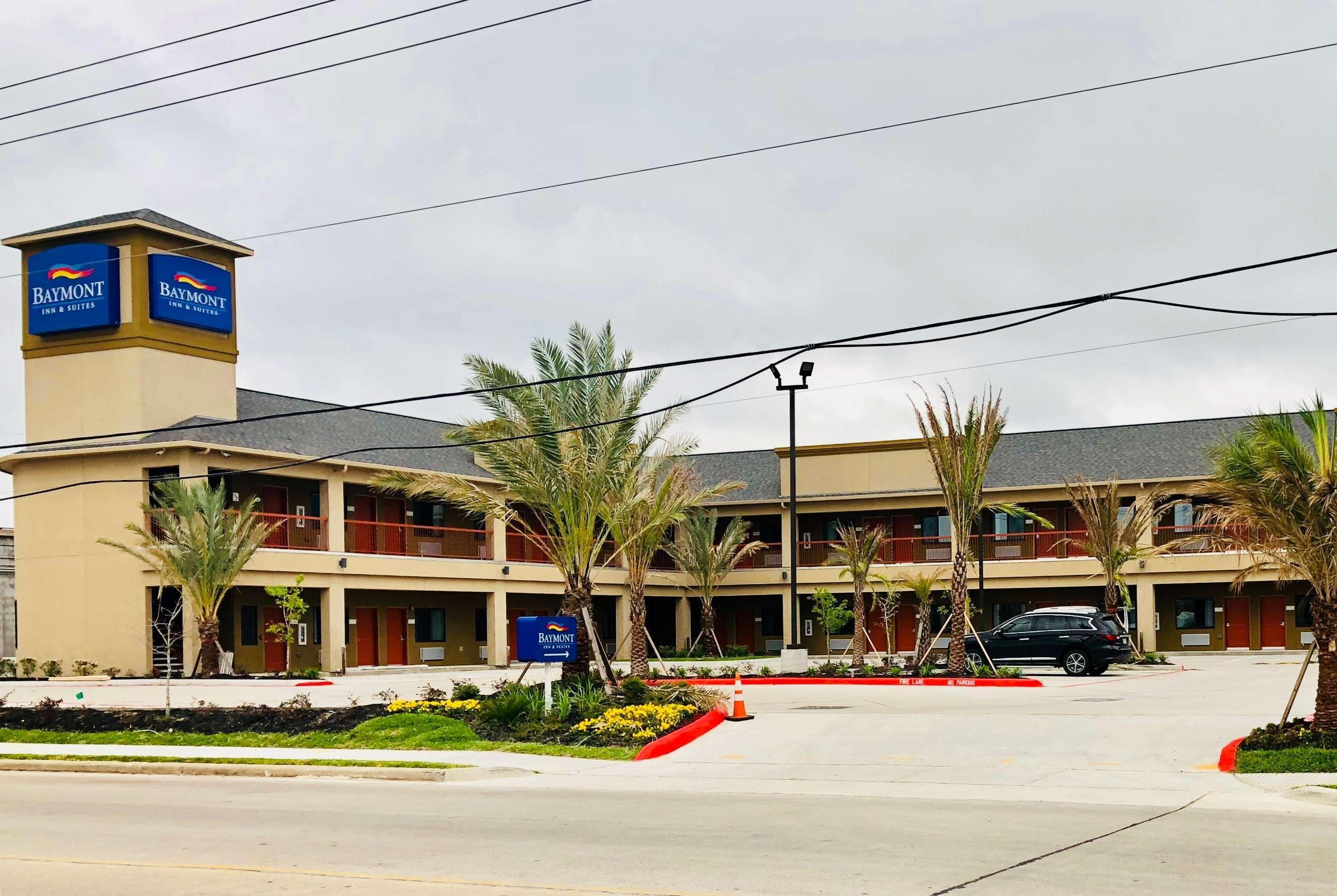 Baymont By Wyndham Hobby Airport